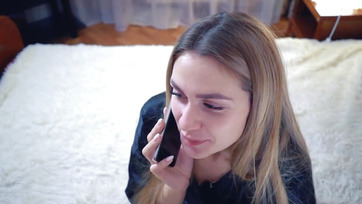 Καυτή πόρνη πηδιέται στο τηλέφωνο Thumb