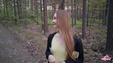 Γλυκιά νυμφομανής έφηβη κοπέλα ήθελε να ρουφήξει το πουλί μου και να καταπιεί το σπέρμα μου στο δάσος Thumb